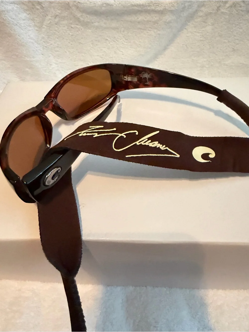 Kenny Chesney Costa Men’s Wrap Sunglasses in Tortoise Frame with Brown Lenses